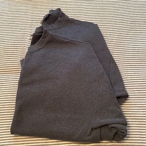 Hanes dark grey crew neck sweat shirts (2 pack!)